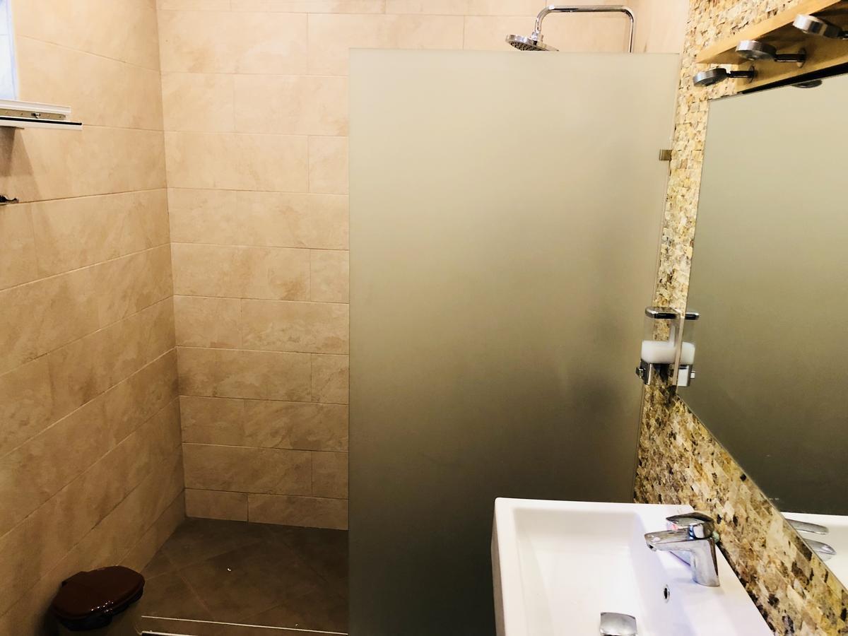 Bude Hostel Тбилиси Экстерьер фото